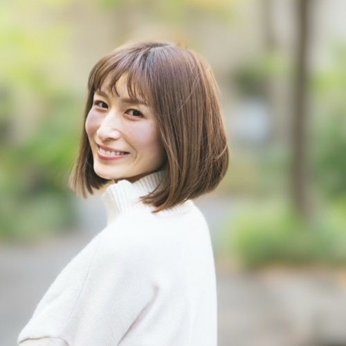 岡本麻里